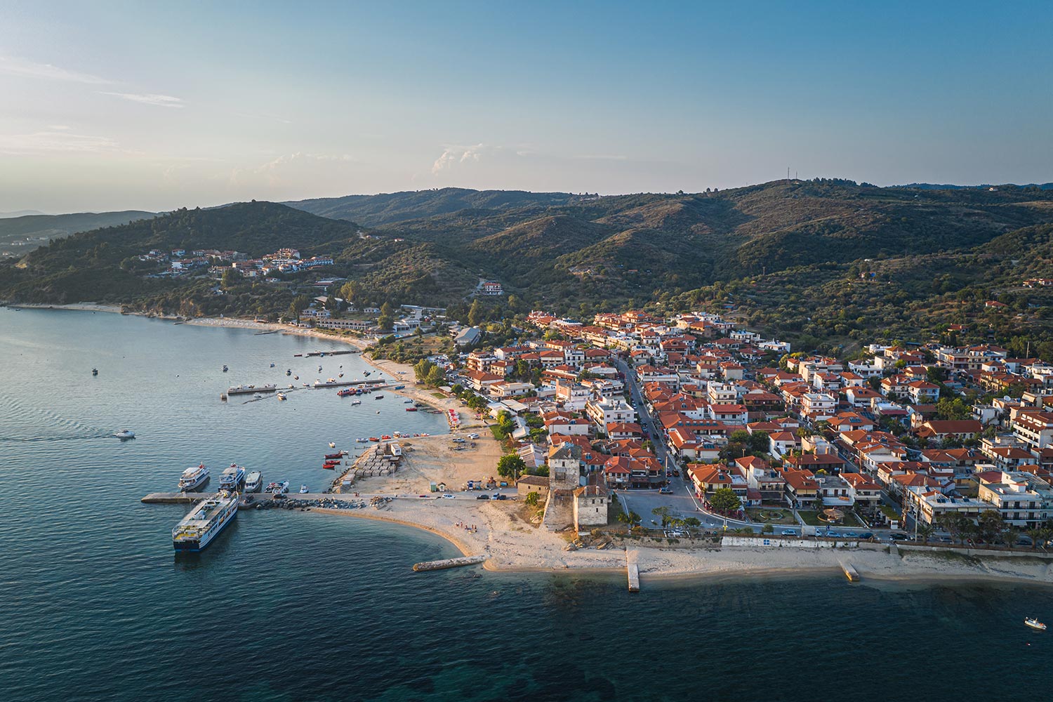 Ouranoupolis-tower-in-Chalkidiki