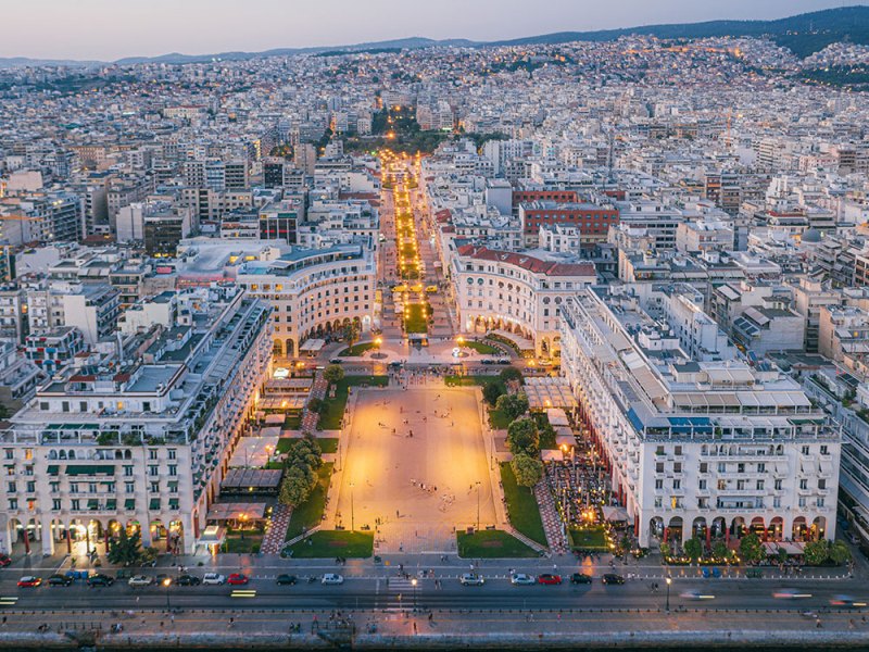 Aristotelous-Square-in-Thessaloniki