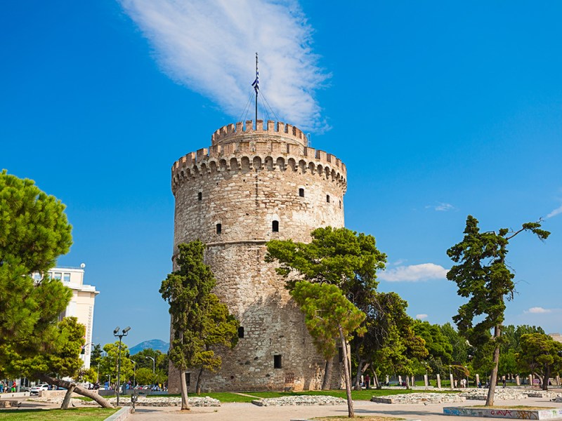 The-White-Tower-Waterfront-Landmark-in-Thessaloniki_ac1c99